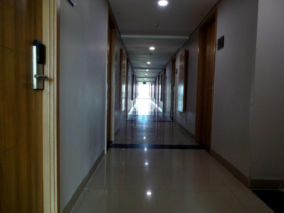 Padina Suites Tangerang Exterior photo