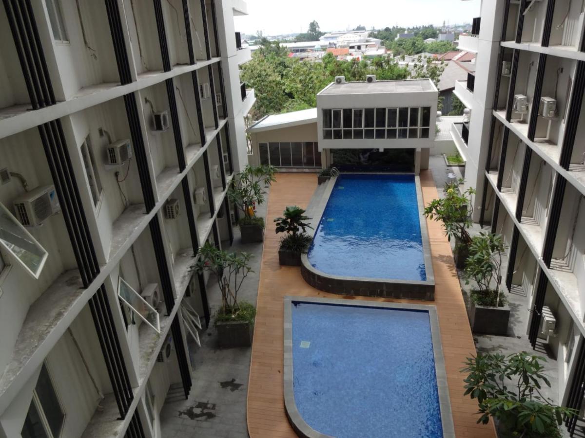 Padina Suites Tangerang Exterior photo